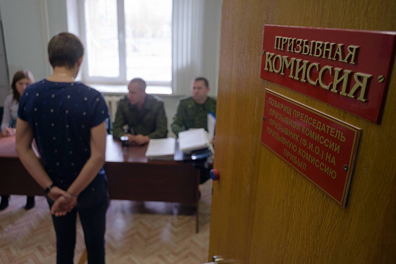 Красивые поздравления с днем сотрудников военных комиссариатов (8 апреля) — история и дата праздника